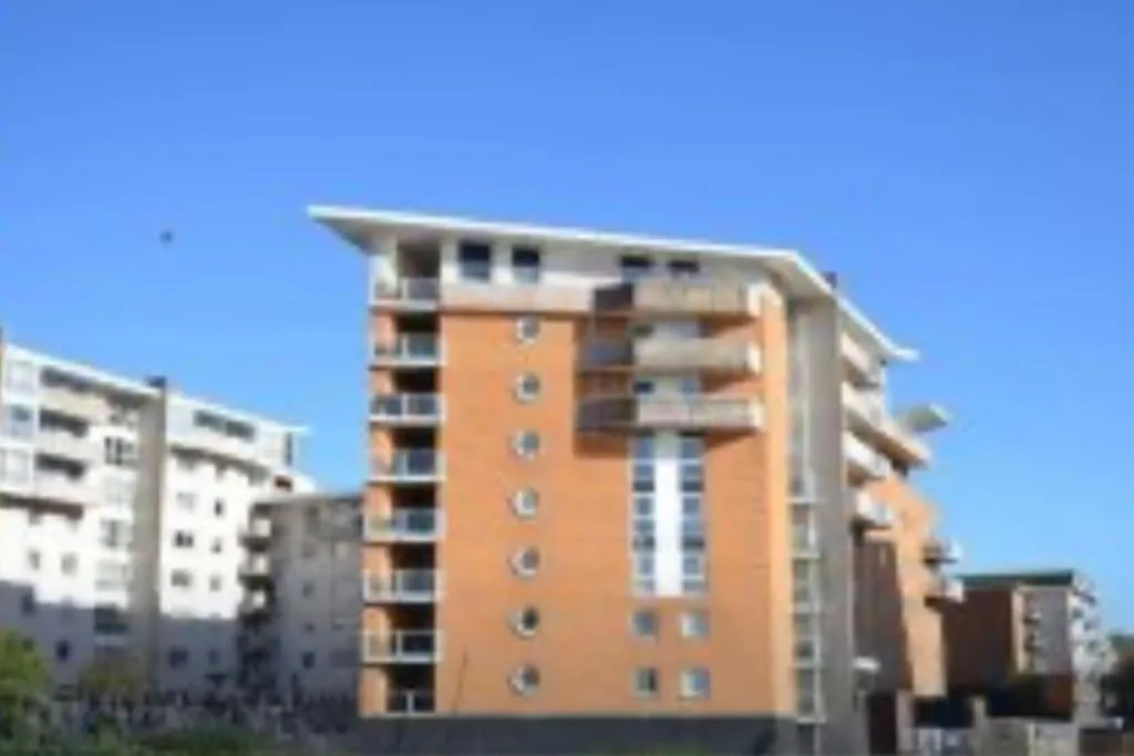 Cosy Apartment Cardiff Bay 5 Mins To Centre 0*,